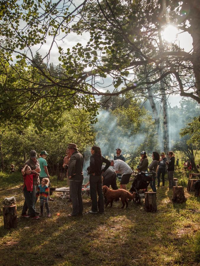 Bodhi Farms Hotel Боузман Екстериор снимка